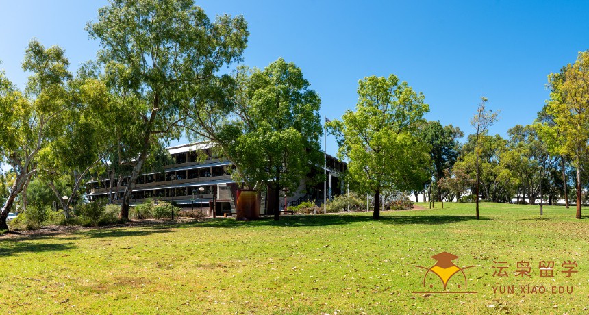bush-court-at-murdoch-university.jpg
