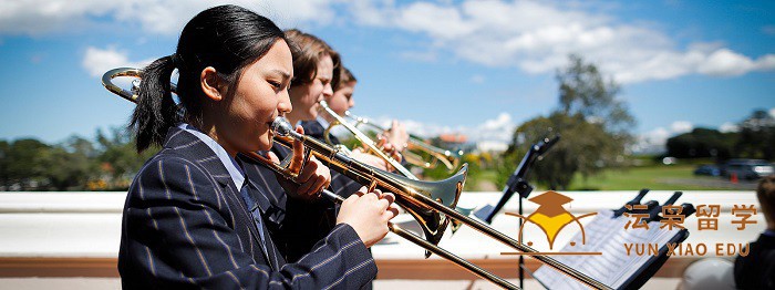 2_Musicians_cropped_for_website.jpg