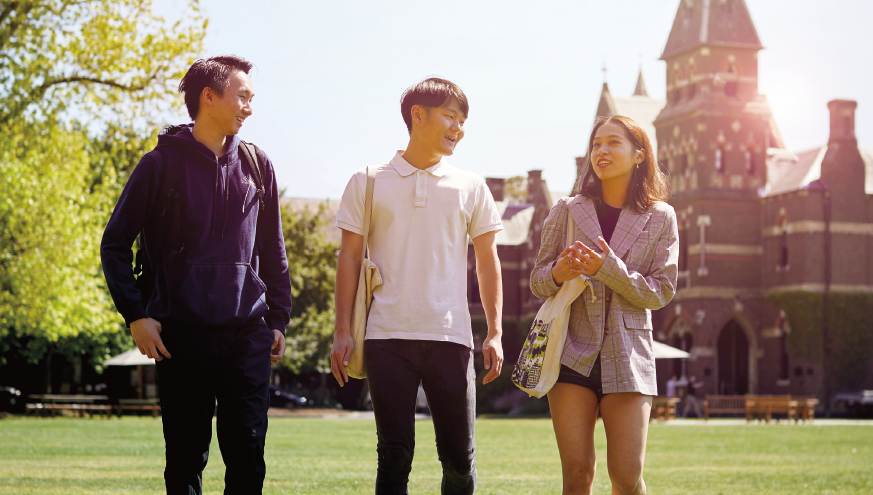 老师，我孩子高一，想申请墨尔本大学的预科，请问有什么要求？