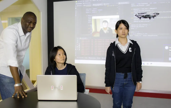 蒙纳士大学马来西亚校区计算机科学学士（数据科学）