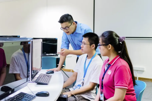 蒙纳士大学马来西亚校区计算机科学荣誉学士学位